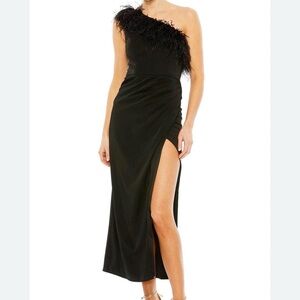 Mac Duggal Black One-Shoulder Feather Dress